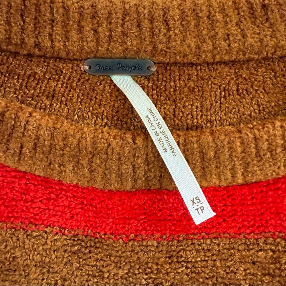 Free People Red and Brown Two tone Sweater Size Xs - Picture 2 of 6